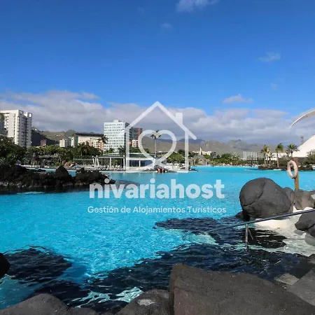 The Mint Cruz, By Nivariahost Santa Cruz de Tenerife