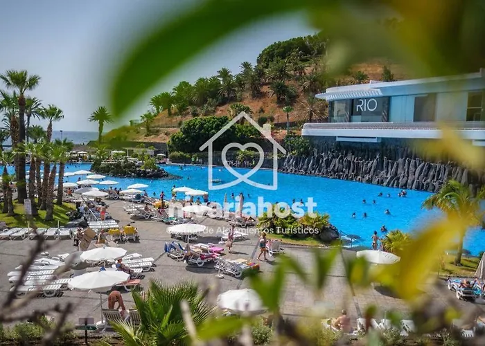 The Mint Cruz, By Nivariahost