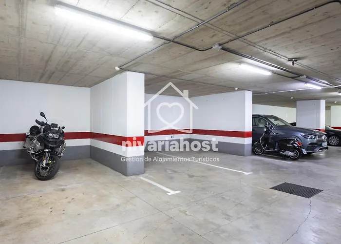 The Mint Cruz, By Nivariahost סנטה קרוז דה טנריף