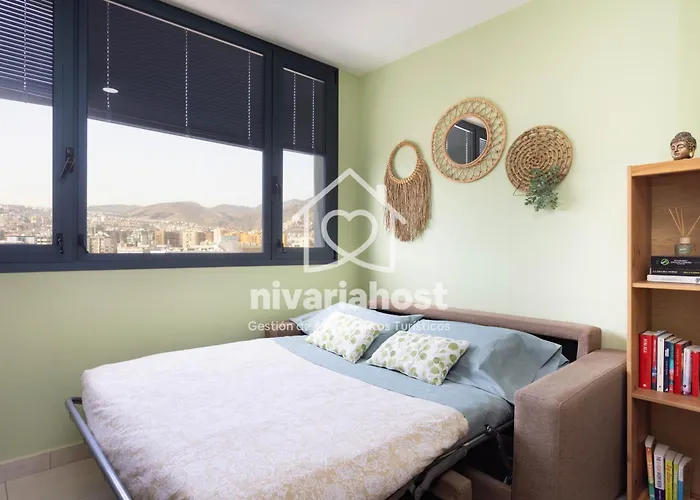 The Mint Cruz, By Nivariahost *