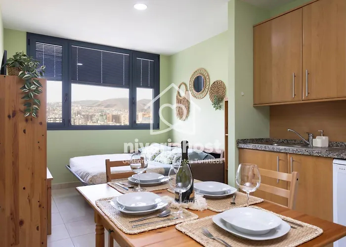 דירה The Mint Cruz, By Nivariahost *