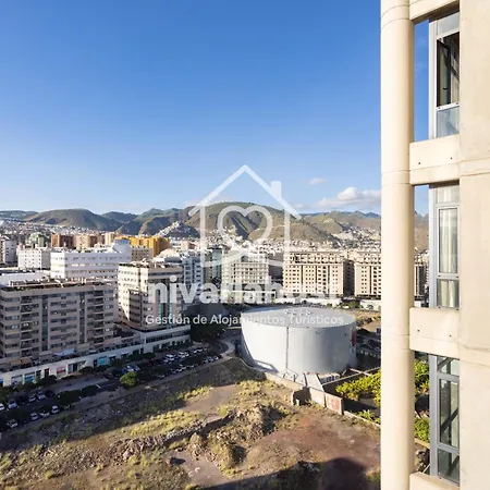 The Mint Cruz, By Nivariahost 산타크루스데 테네리페