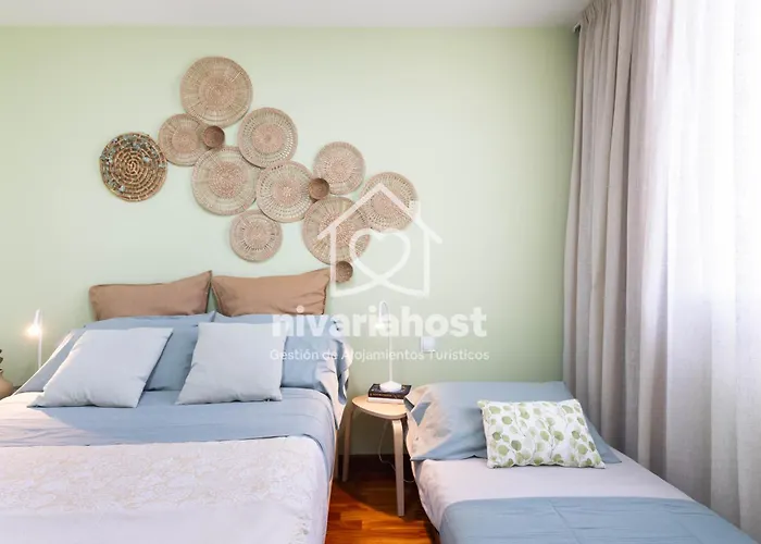 The Mint Cruz, By Nivariahost Apartment